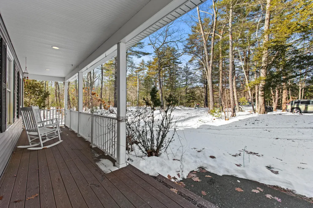 58 Hardy Road Falmouth ME 04105