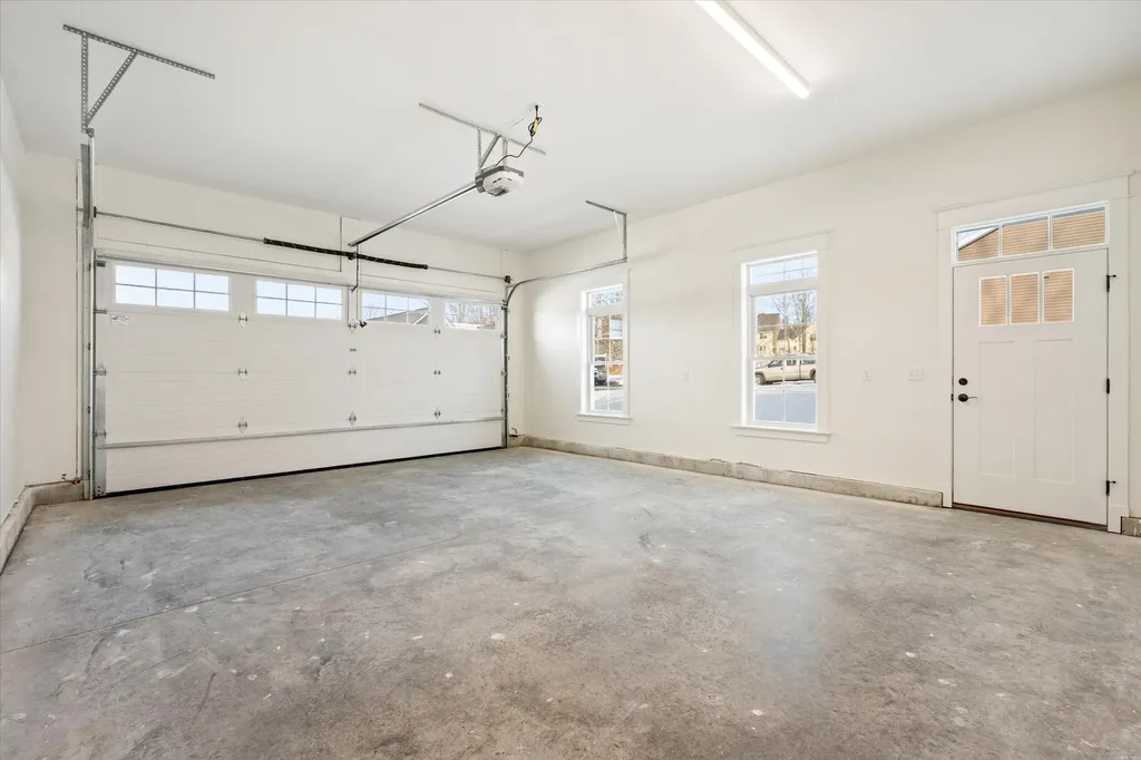 7 Donegal Drive Veazie ME 04401