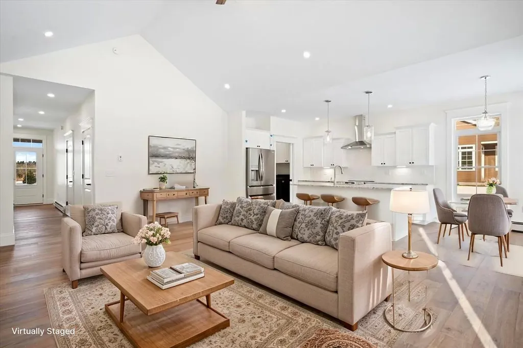 7 Donegal Drive Veazie ME 04401