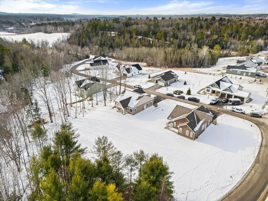 7 Donegal Drive Veazie ME 04401