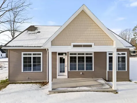 7 Donegal Drive Veazie ME 04401