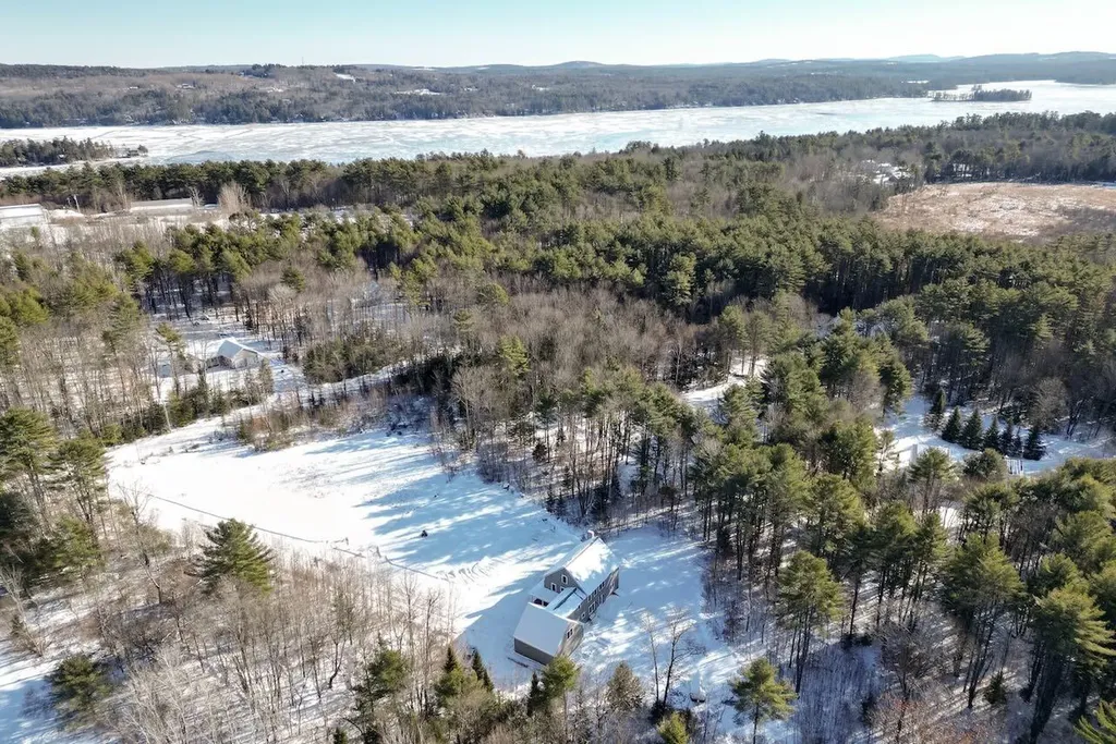 23 Quarterhorse Drive Bridgton ME 04009