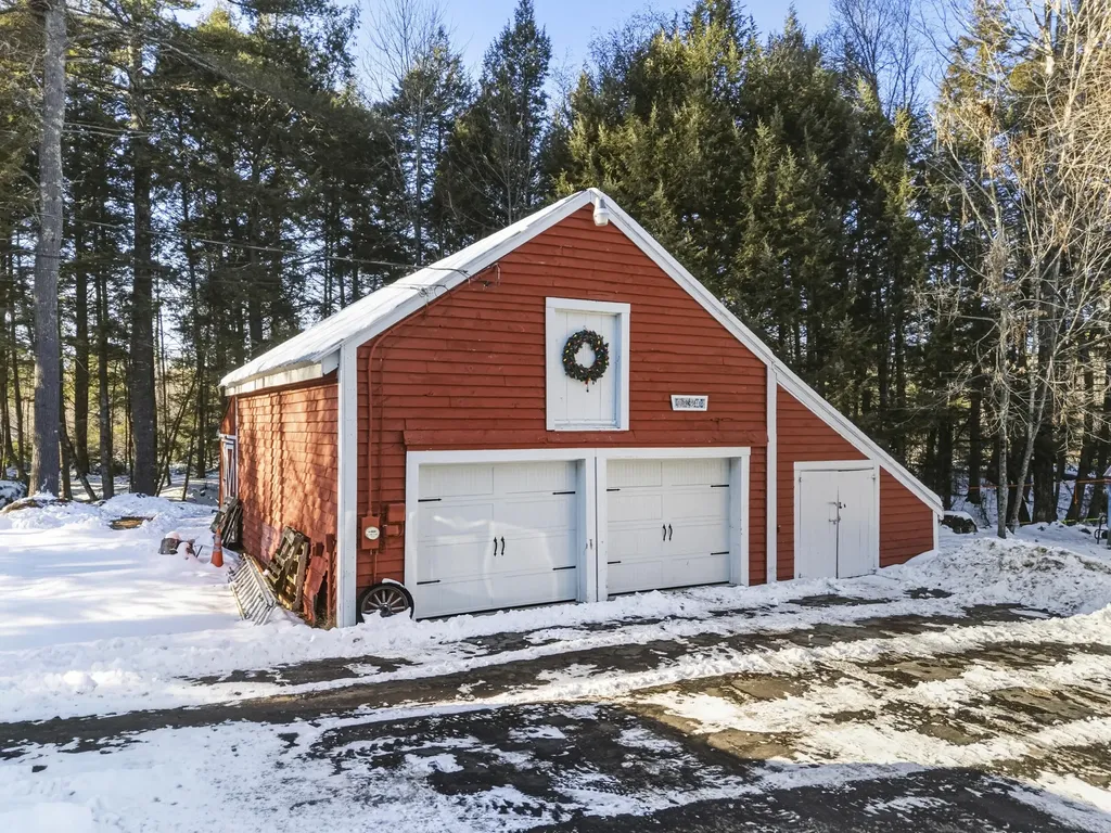 254 Fogg Road Harrison ME 04040