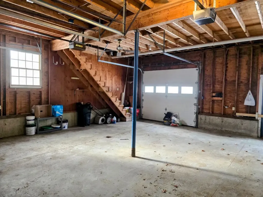 42 Western Avenue East Millinocket ME 04430