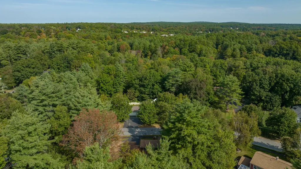 5 Crestwood Drive Westbrook ME 04092