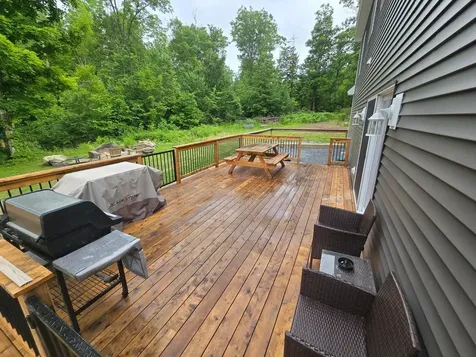 1083 North Road Newburgh ME 04444