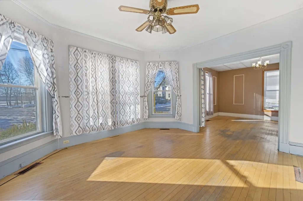 113 Lincoln Street Bangor ME 04401