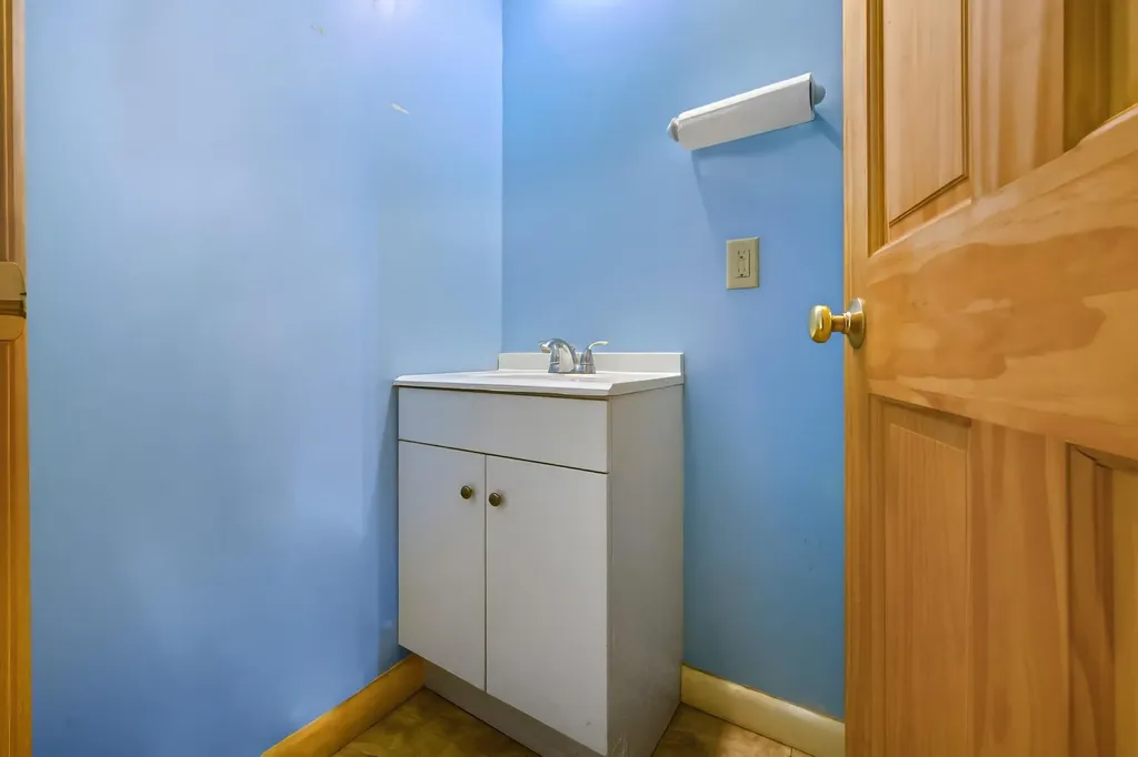113 Lincoln Street Bangor ME 04401