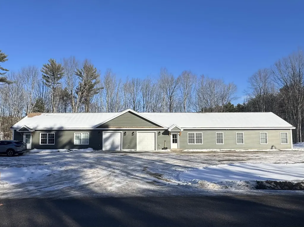 977 Mayall Road New Gloucester ME 04260