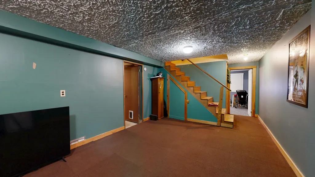 11 Highland Heights Winthrop ME 04364