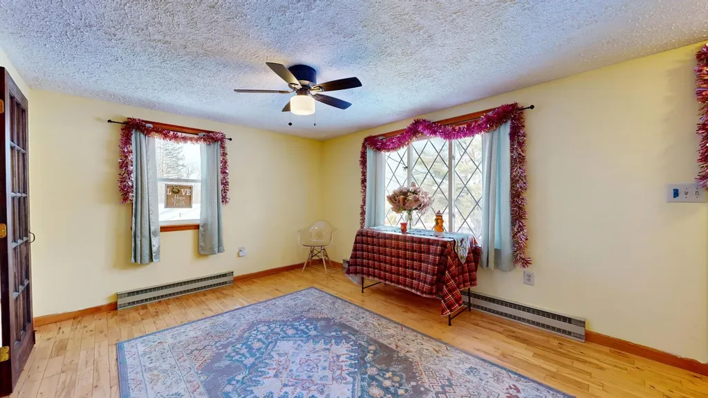 11 Highland Heights Winthrop ME 04364
