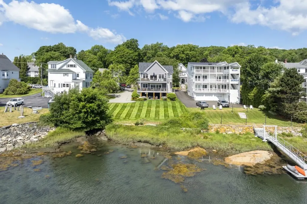63 Townsend Avenue Boothbay Harbor ME 04538