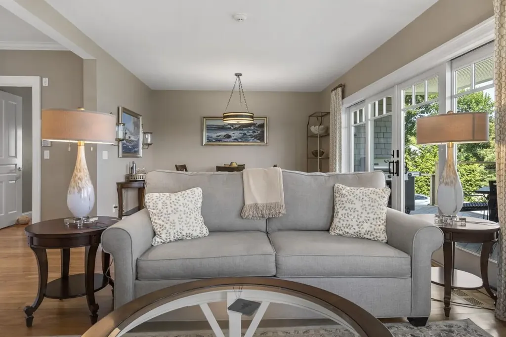 63 Townsend Avenue Boothbay Harbor ME 04538