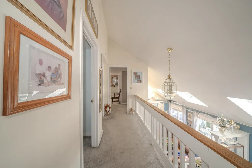 12 Country Lane South Thomaston ME 04858