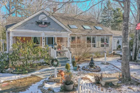 12 Country Lane South Thomaston ME 04858