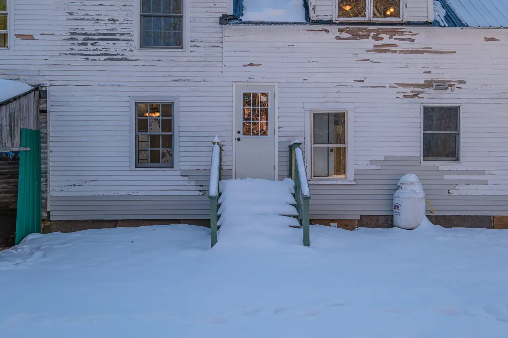 15 Rocky Knoll Road Denmark ME 04022