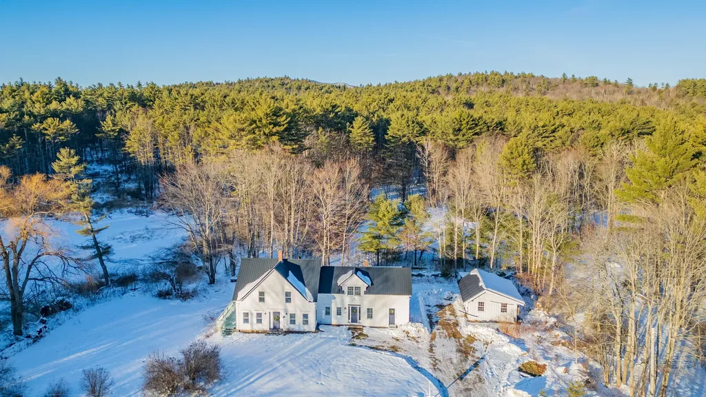 15 Rocky Knoll Road Denmark ME 04022