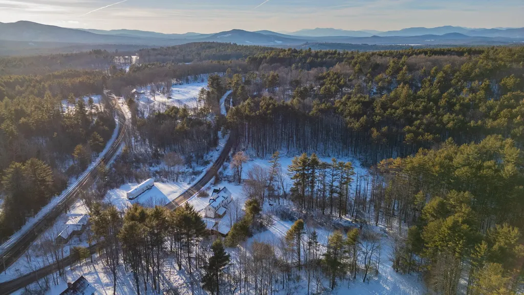 15 Rocky Knoll Road Denmark ME 04022