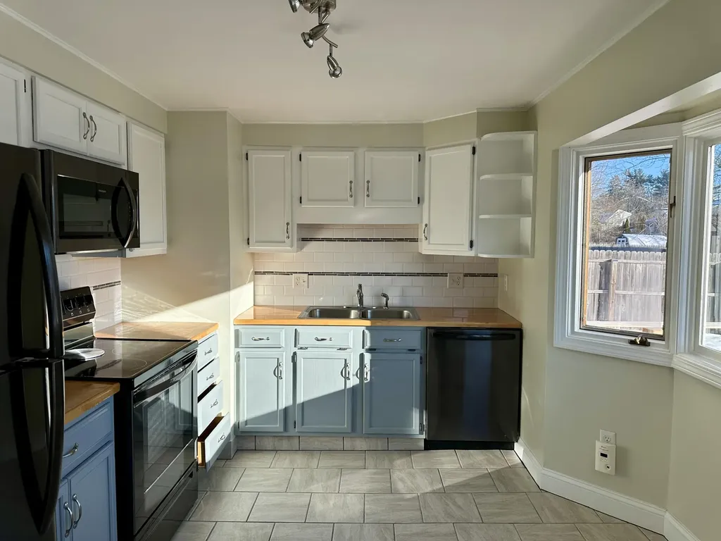212 New Gorham Road Westbrook ME 04092