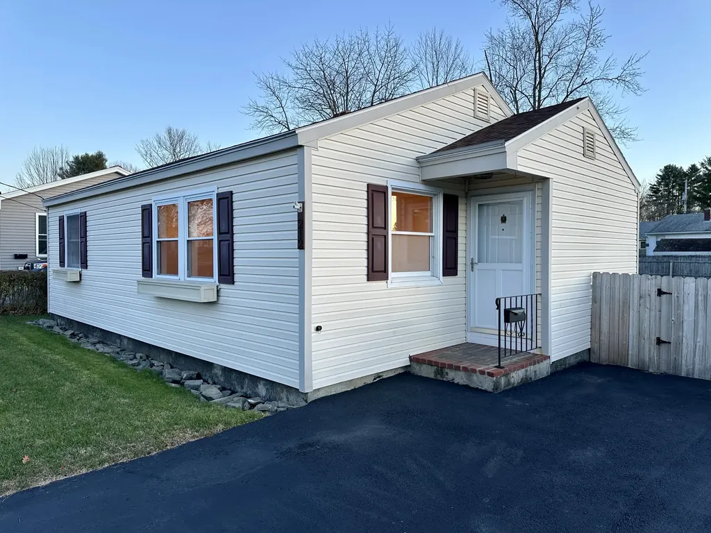 212 New Gorham Road Westbrook ME 04092