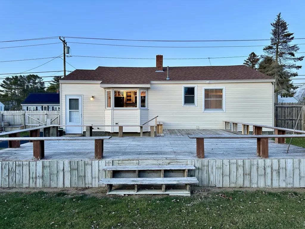 212 New Gorham Road Westbrook ME 04092