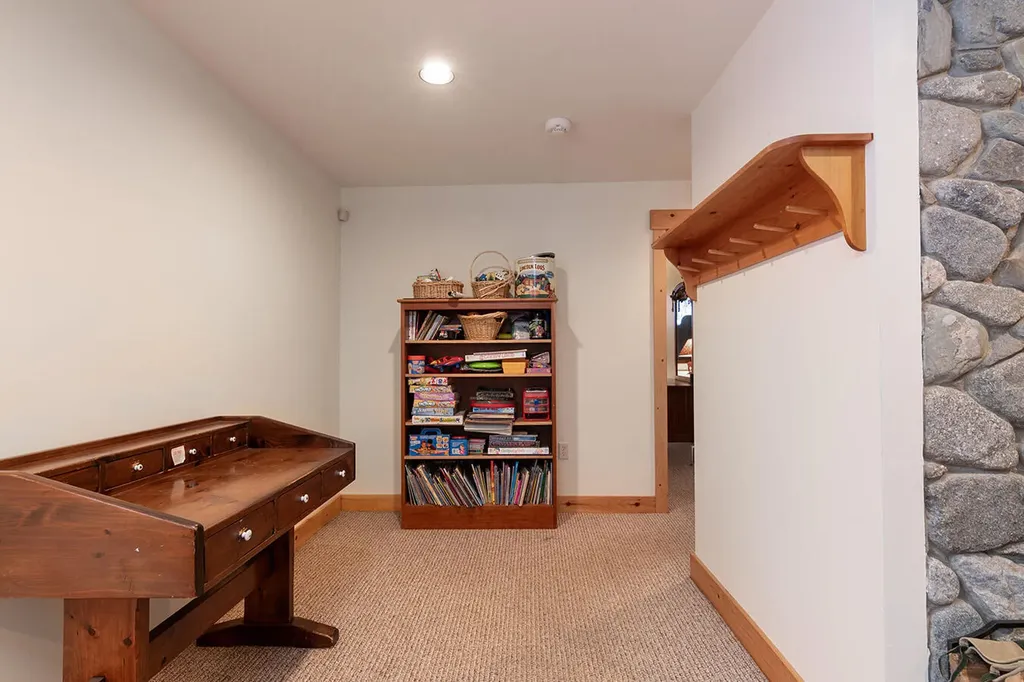 6008 Kennebec Circle Carrabassett Valley ME 04947