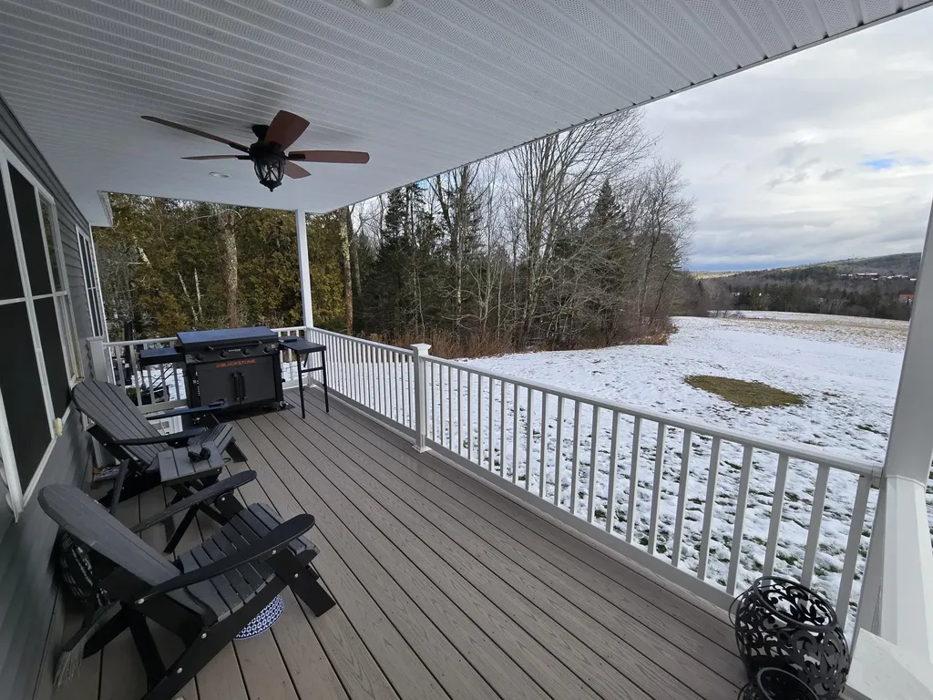 12 Mount View Lane Bucksport ME 04416