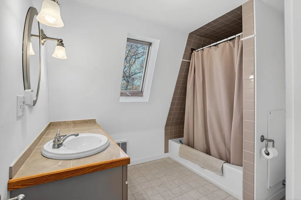 16 Spinney Point Lane Georgetown ME 04548