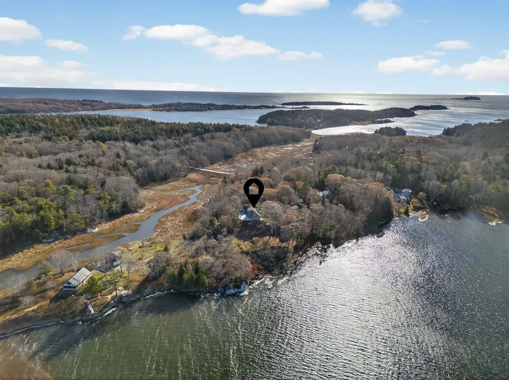 16 Spinney Point Lane Georgetown ME 04548