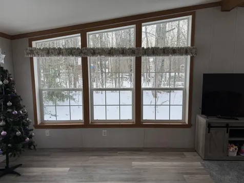 3036 Ohio Street Glenburn ME 04401