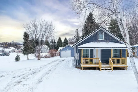 33 Vaughn Street Caribou ME 04736