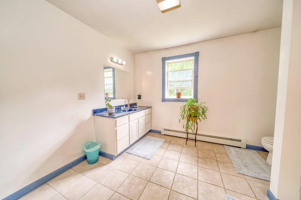 100 Dill Road Stetson ME 04488