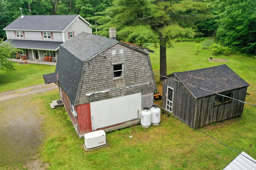 100 Dill Road Stetson ME 04488