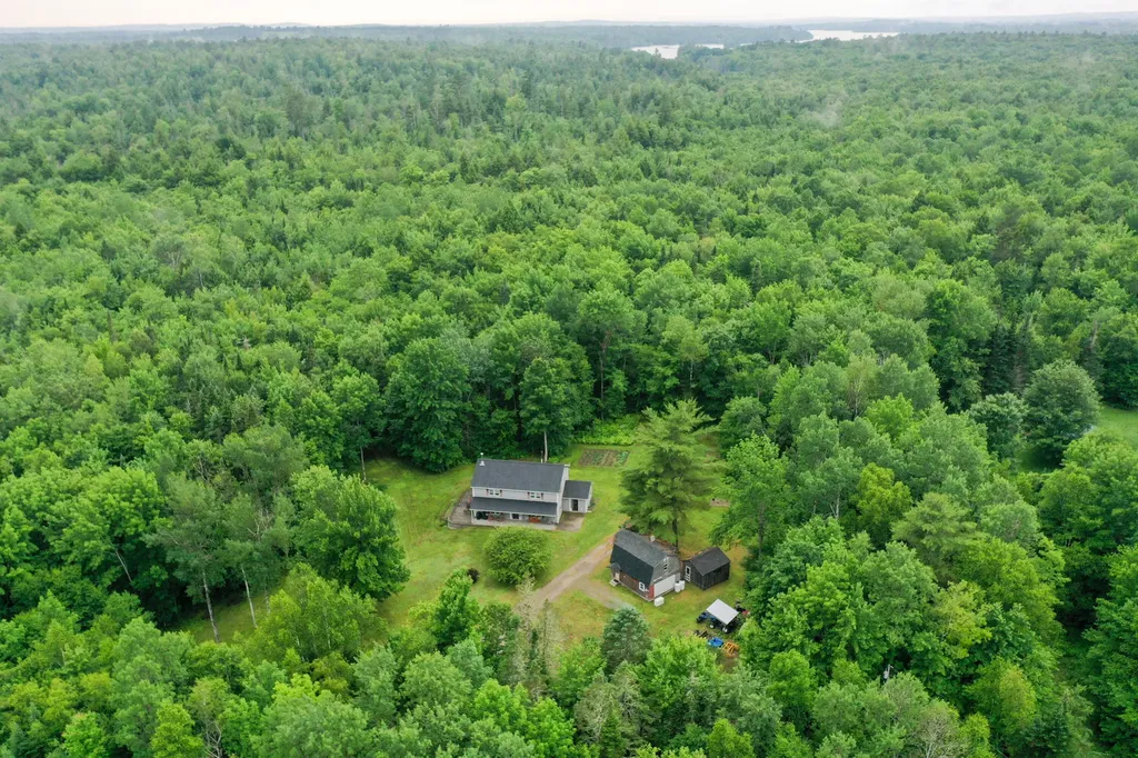 100 Dill Road Stetson ME 04488