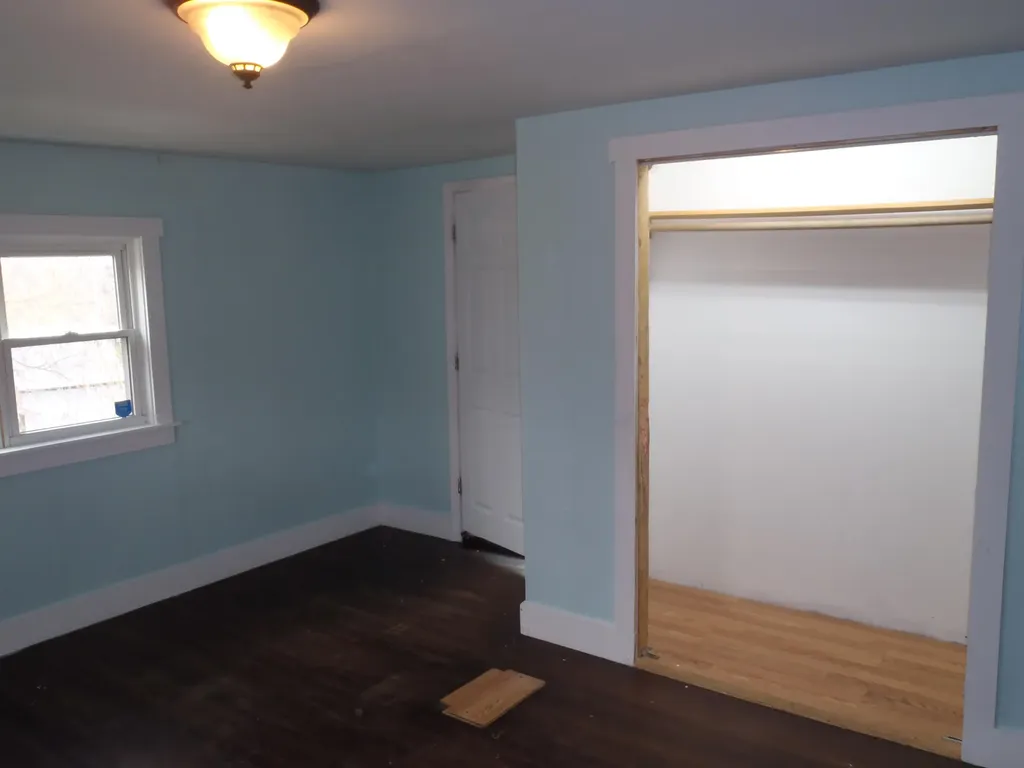 16 Swan Lane Cushing ME 04563