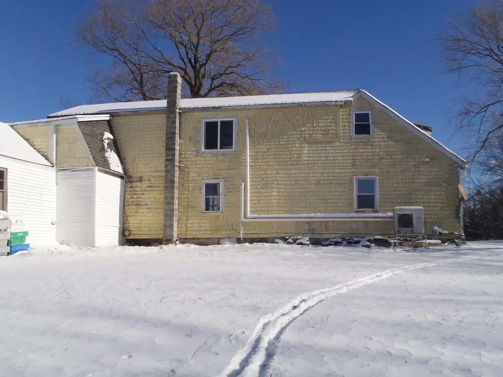 16 Swan Lane Cushing ME 04563