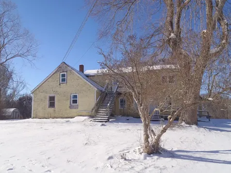 16 Swan Lane Cushing ME 04563