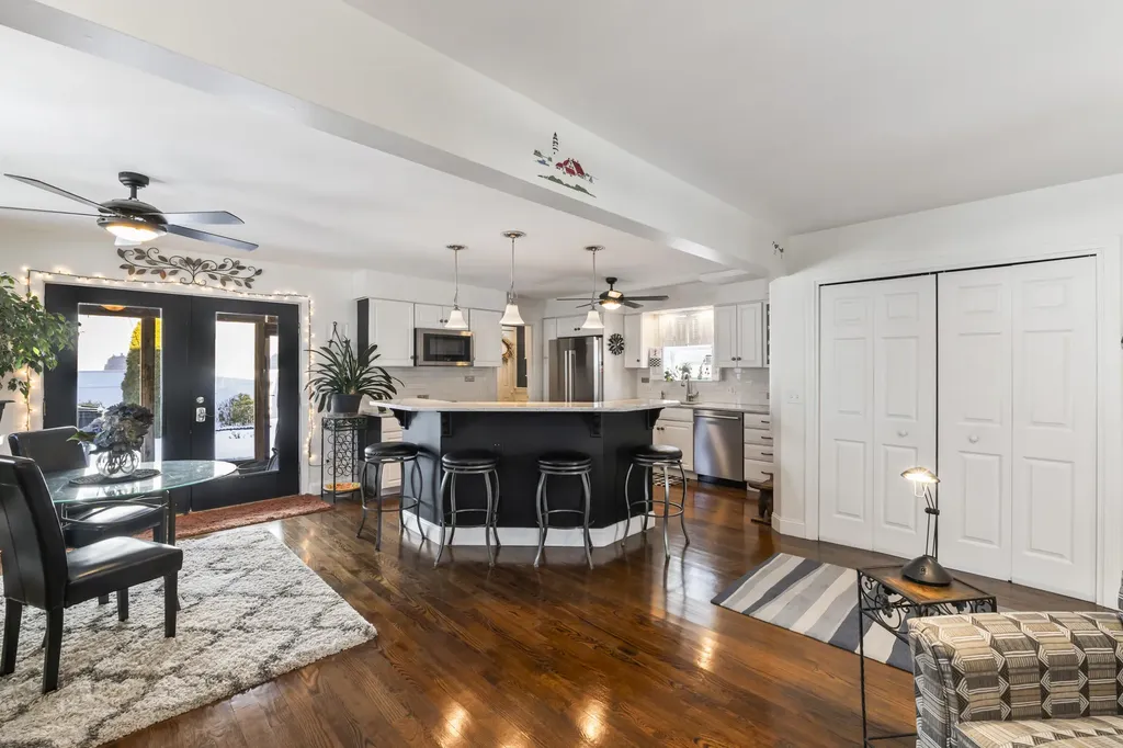 6 Seabreeze Avenue Old Orchard Beach ME 04064