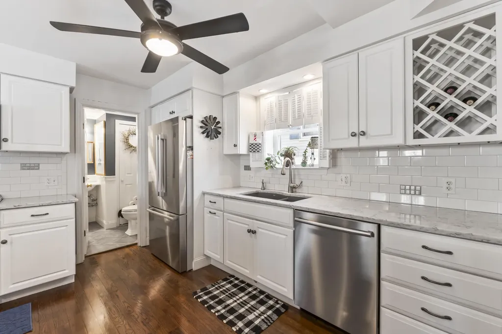 6 Seabreeze Avenue Old Orchard Beach ME 04064
