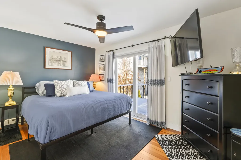 6 Seabreeze Avenue Old Orchard Beach ME 04064