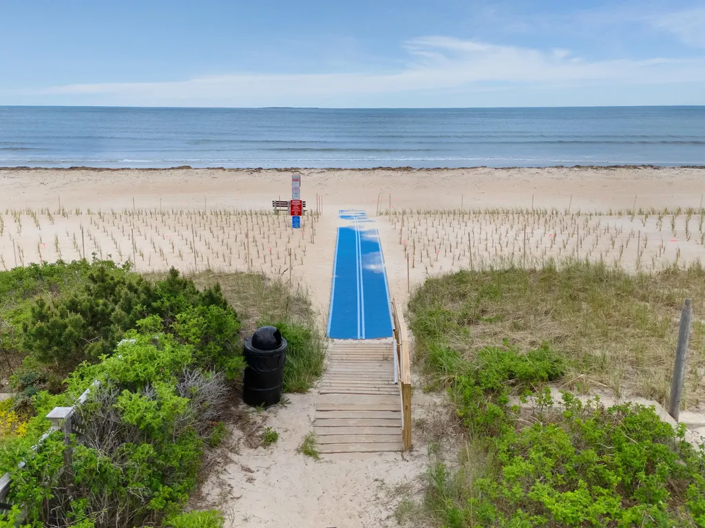 6 Seabreeze Avenue Old Orchard Beach ME 04064