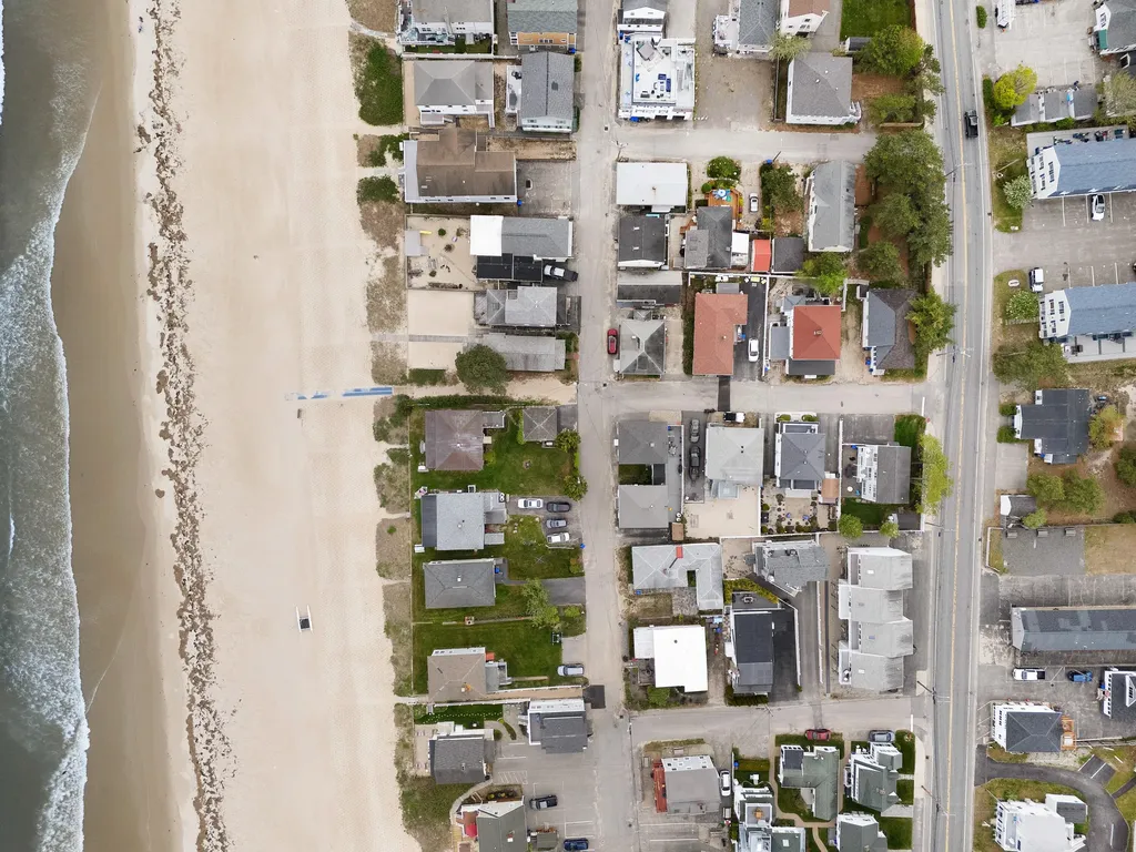 6 Seabreeze Avenue Old Orchard Beach ME 04064