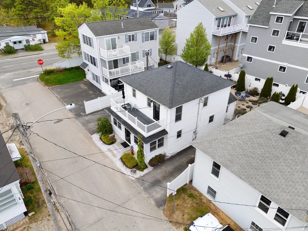 6 Seabreeze Avenue Old Orchard Beach ME 04064