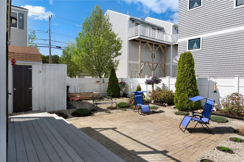 6 Seabreeze Avenue Old Orchard Beach ME 04064