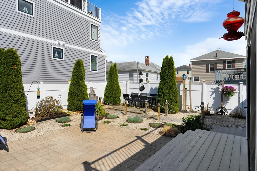 6 Seabreeze Avenue Old Orchard Beach ME 04064