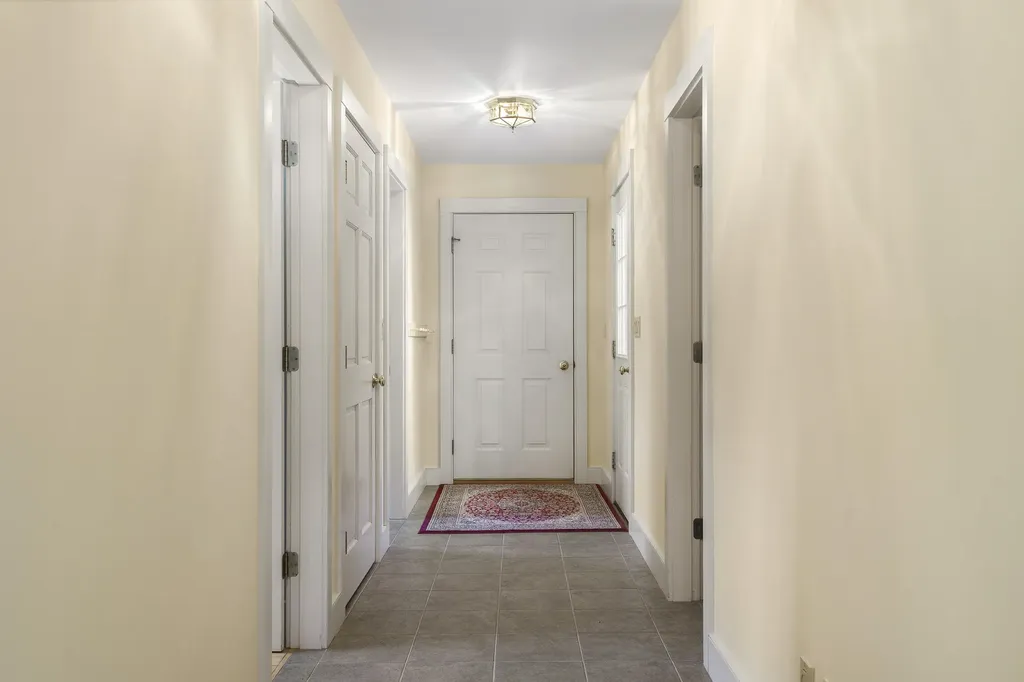 25 Stoneybrook Lane Bristol ME 04539