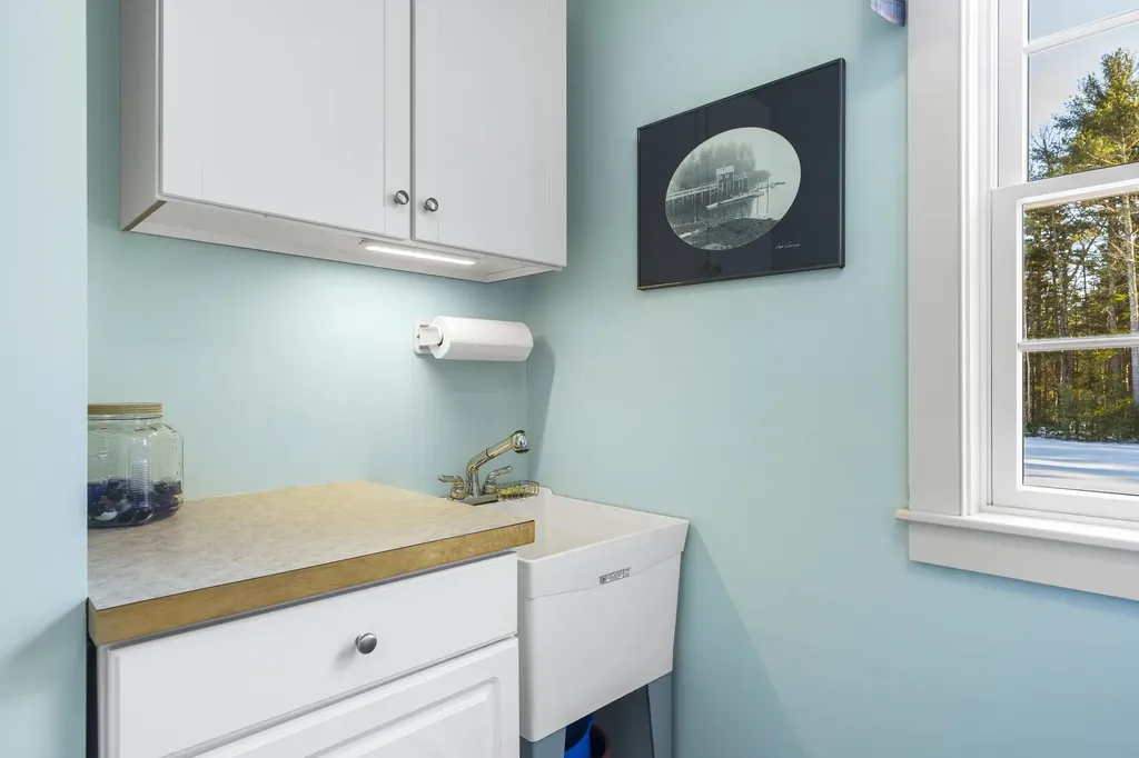 25 Stoneybrook Lane Bristol ME 04539