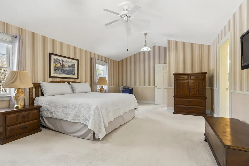 25 Stoneybrook Lane Bristol ME 04539