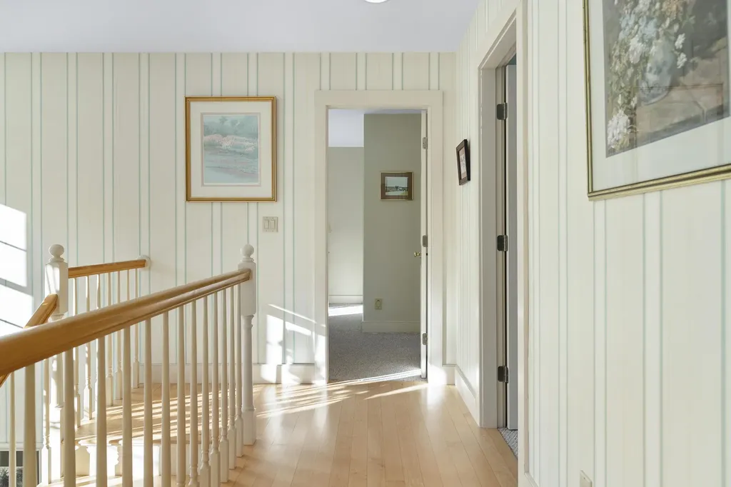 25 Stoneybrook Lane Bristol ME 04539