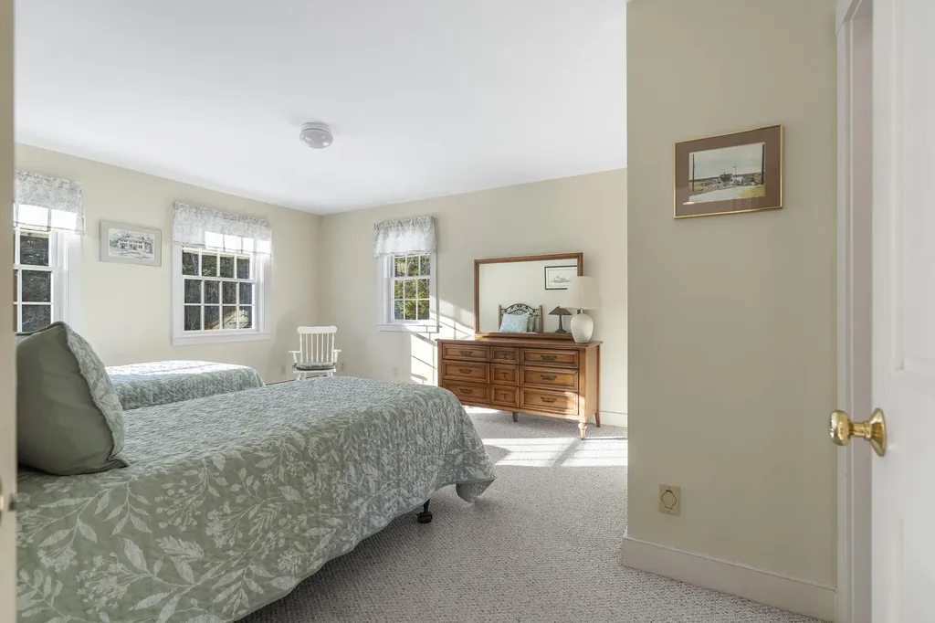 25 Stoneybrook Lane Bristol ME 04539